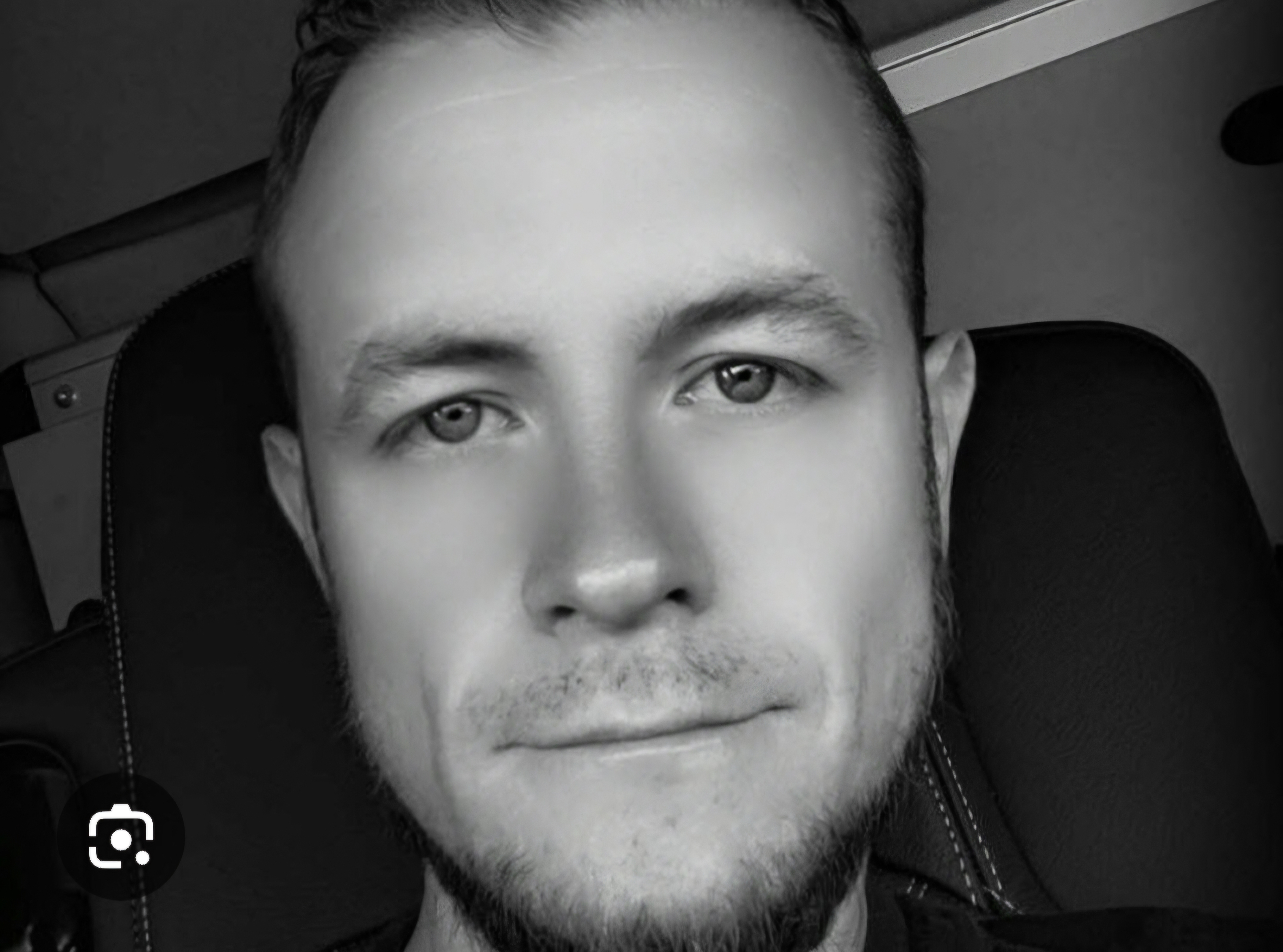 <strong>Jonathan M.</strong>