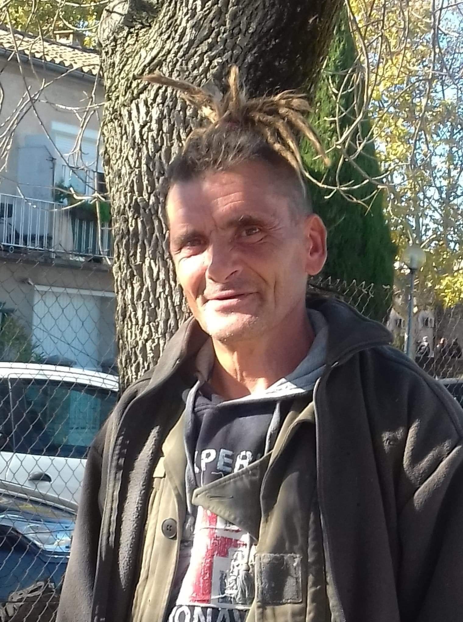 <strong>Patrick R.</strong>