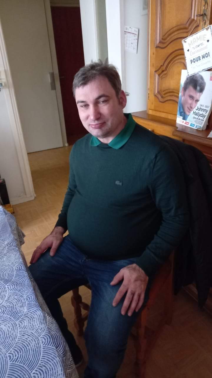 <strong>Daniel M.</strong>